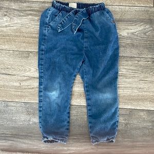 Zara  size 3/4 warm jeans